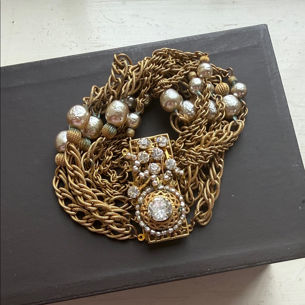 Vintage Miriam Haskell Bracelet Gorgeous!